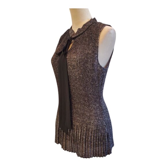 NWT DKNY SZ L Black & White Sleeveless Pleated Necktie Blouse Lots of Stretch - Picture 5 of 12